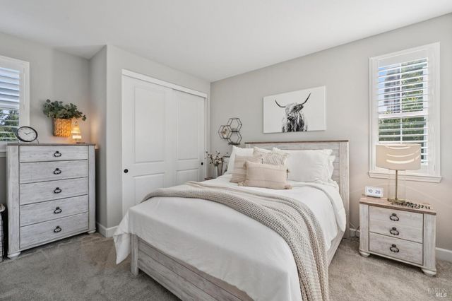 95 Jagla St, Cotati, CA 94931