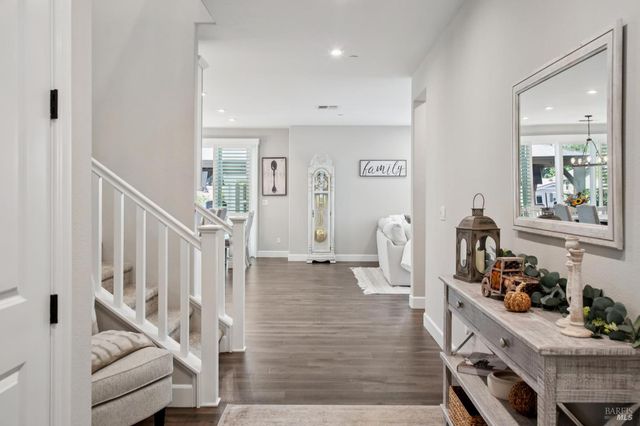 95 Jagla St, Cotati, CA 94931