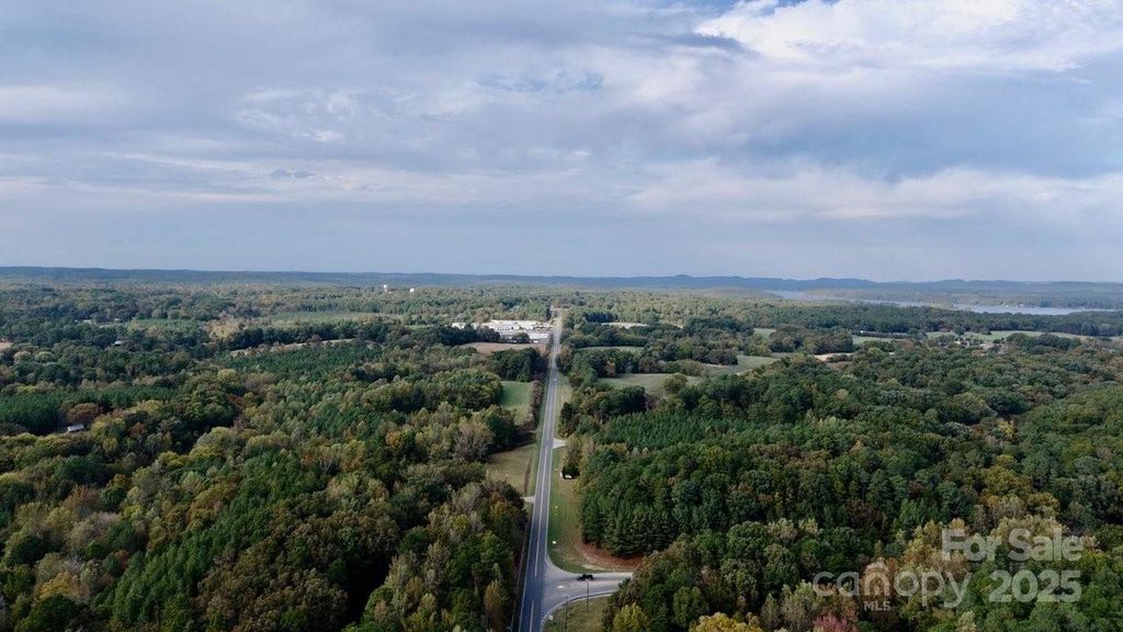 000 US 52 Highway, Norwood, NC 28128