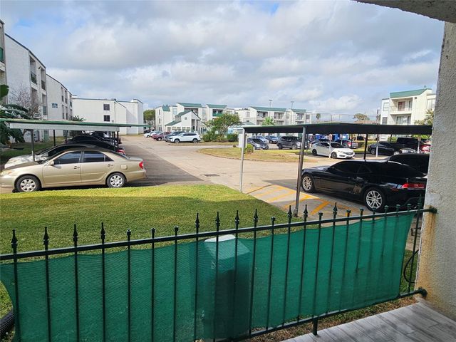 2822 S Bartell Dr Drive 5, Houston, TX 77054