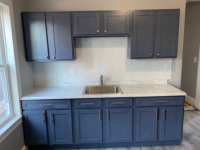 78 Fuller 2, Boston, MA 02124