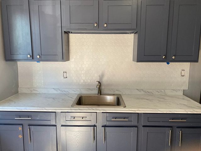 78 Fuller 2, Boston, MA 02124