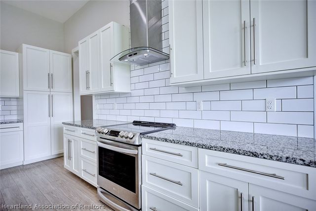 6910 San Bruno Drive, Sebring, FL 33872