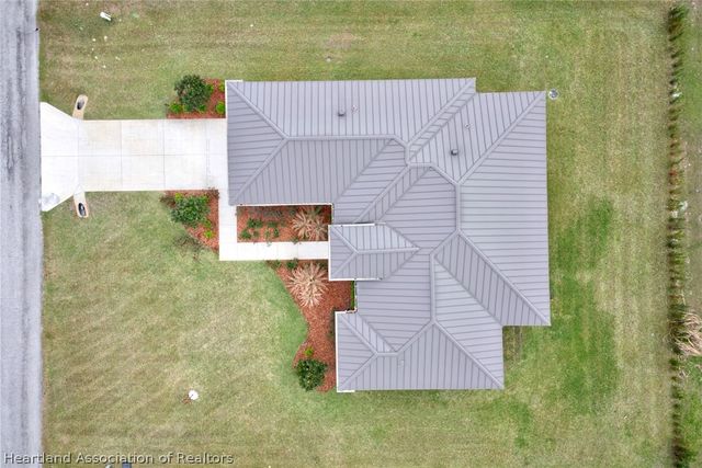 6910 San Bruno Drive, Sebring, FL 33872