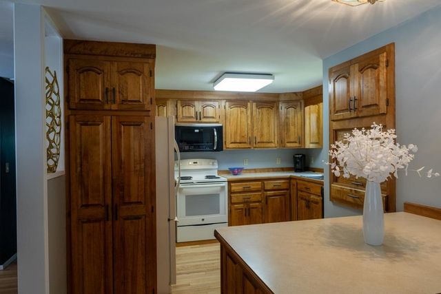 48 Spruce Lane, Dover, NH 03820