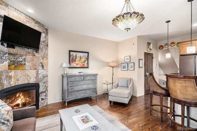 2657 S Sherman Street, Denver, CO 80210