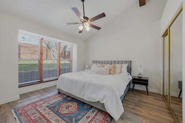 2527 Shady Ridge Drive, Bedford, TX 76021