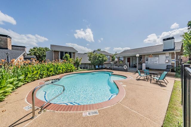 2527 Shady Ridge Drive, Bedford, TX 76021