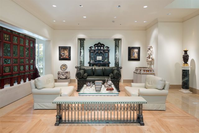 4009 Gillon Avenue, Highland Park, TX 75205