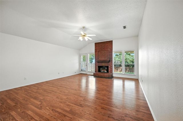 1455 Morrison Drive, Fort Worth, TX 76112