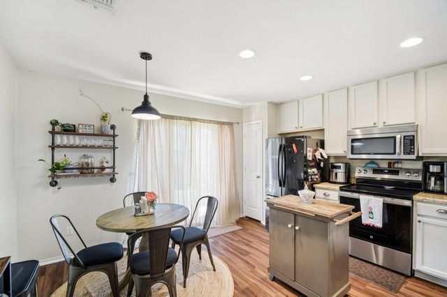 113 Mallard LN, Leander, TX 78641