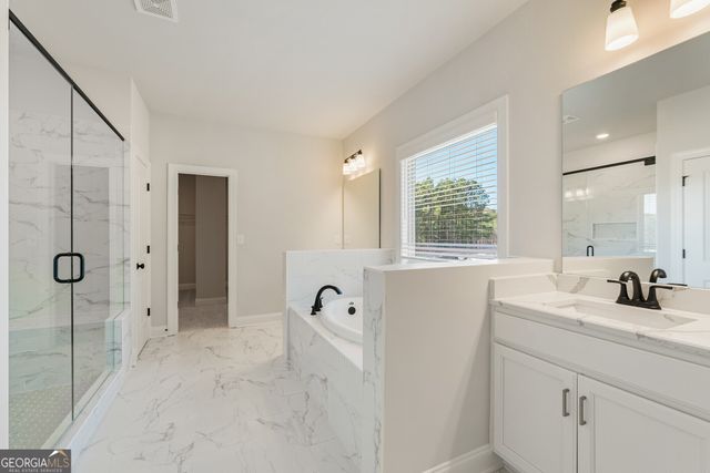 3264 Lions Ruby Lane, Atlanta, GA 30349