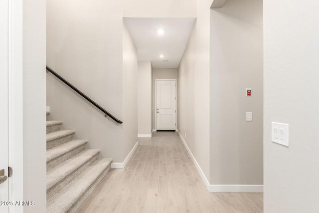 526 N 89TH Street, Mesa, AZ 85207