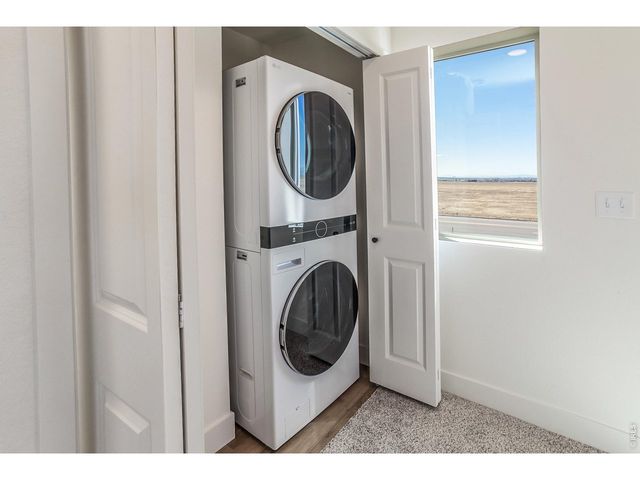 930 Trumpet Ln, Windsor, CO 80550