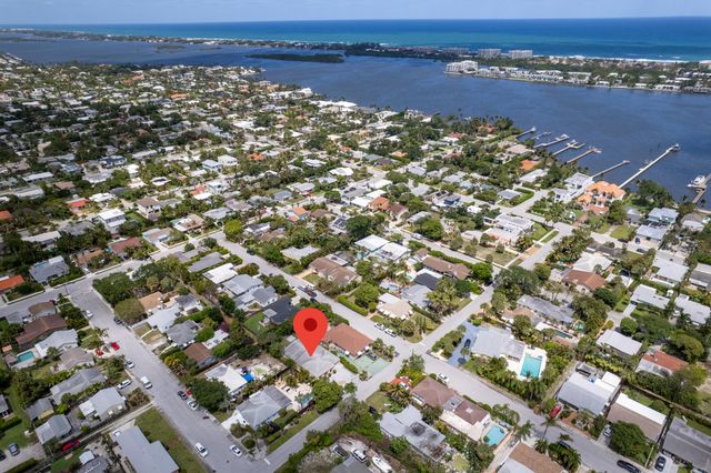 306 18th Avenue N, Lake Worth Beach, FL 33460