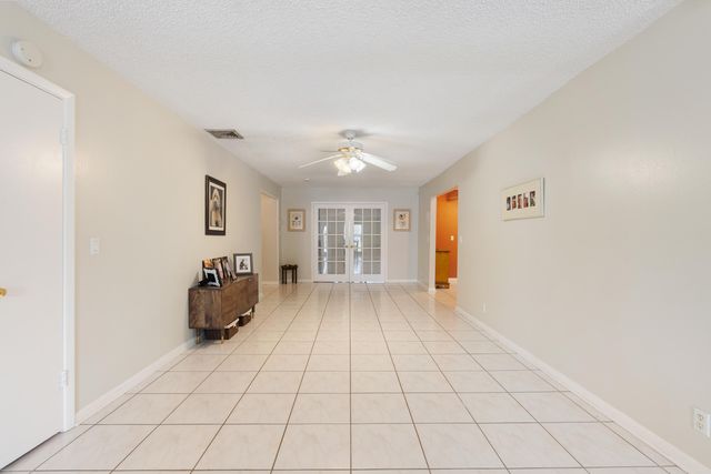 306 18th Avenue N, Lake Worth Beach, FL 33460