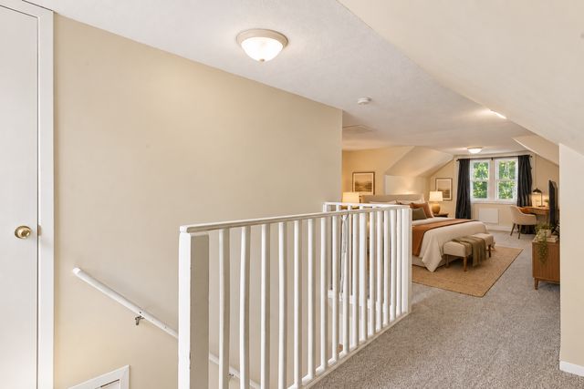 1960 Ivy Avenue E, Saint Paul, MN 55119