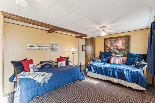 276 Center Point Drive, Montezuma, IA 50171