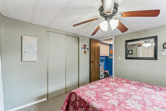 276 Center Point Drive, Montezuma, IA 50171