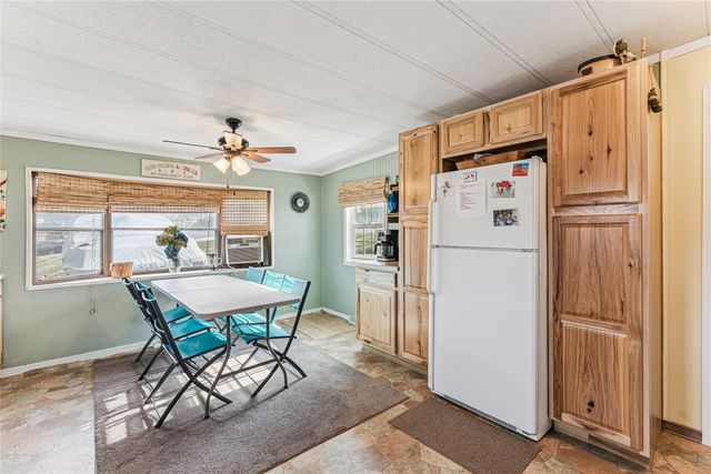 276 Center Point Drive, Montezuma, IA 50171