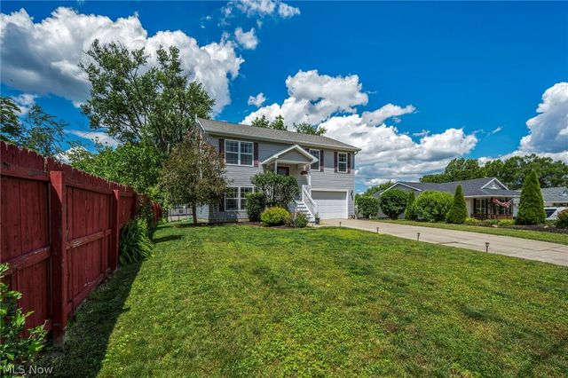 59 Joplin Drive, Akron, OH 44319