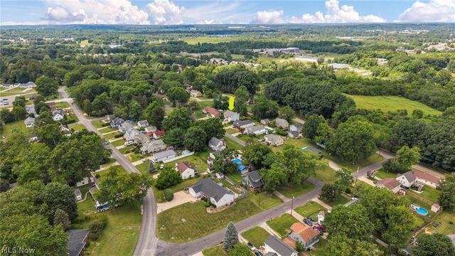 59 Joplin Drive, Akron, OH 44319