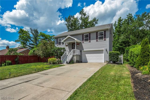 59 Joplin Drive, Akron, OH 44319