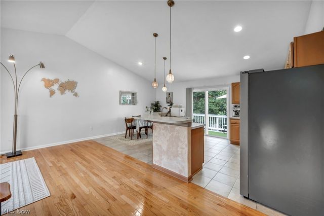 59 Joplin Drive, Akron, OH 44319