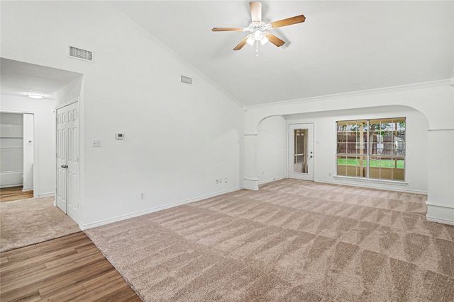 1504 Clover Lane, Granbury, TX 76048