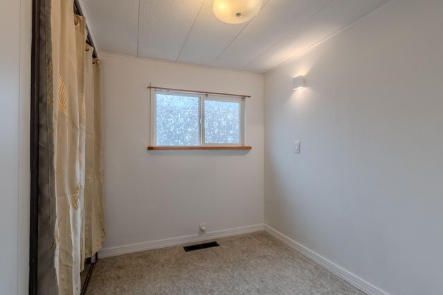 2799 Siskiyou Boulevard 36, Ashland, OR 97520