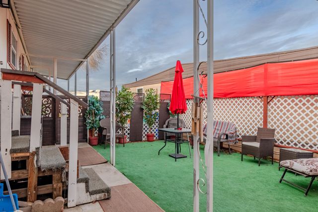 2799 Siskiyou Boulevard 36, Ashland, OR 97520