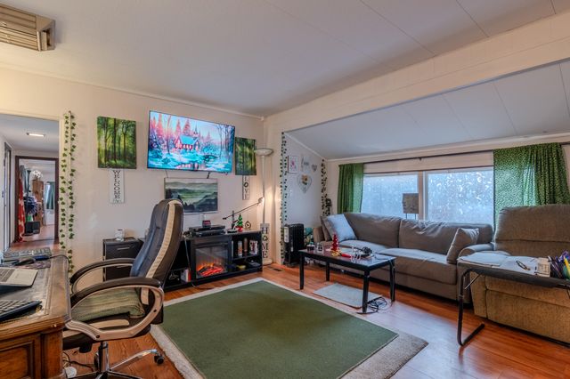 2799 Siskiyou Boulevard 36, Ashland, OR 97520