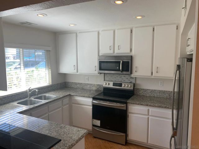 4250 PORTE DE PALMAS 53, San Diego, CA 92122