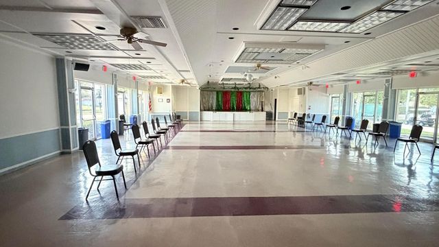 320 Lake Dora Drive 320, West Palm Beach, FL 33411