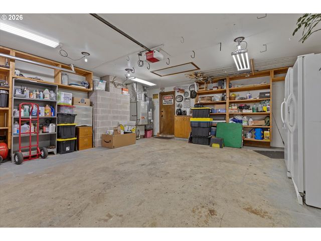 3825 Ne 2ND St, Gresham, OR 97030