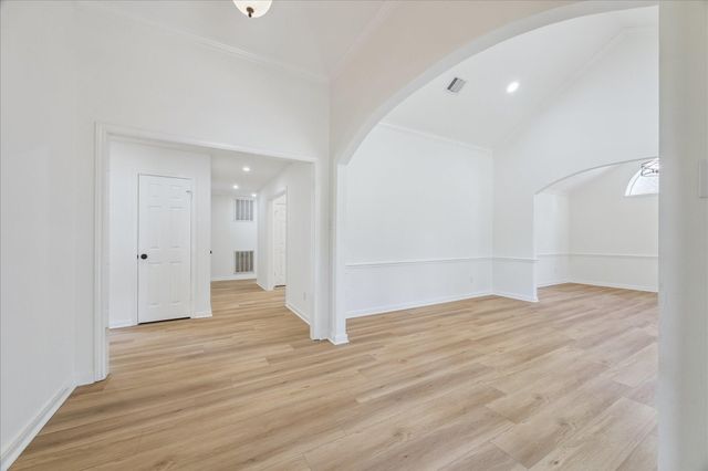 1905 Sandy Schoals Drive, League City, TX 77573