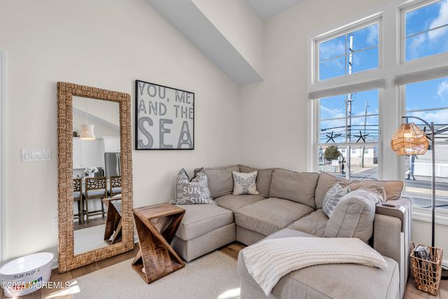 123 W Cove Way, Lavallette, NJ 08735