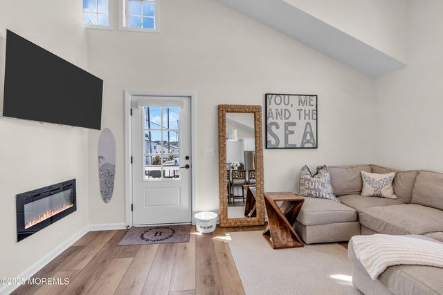 123 W Cove Way, Lavallette, NJ 08735