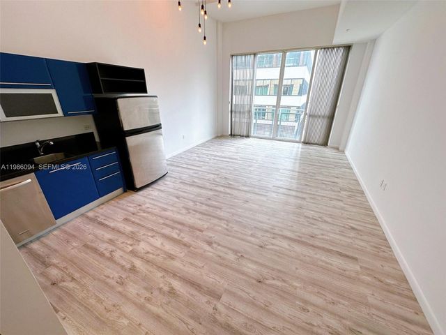 253 NE 2nd St 322, Miami, FL 33132