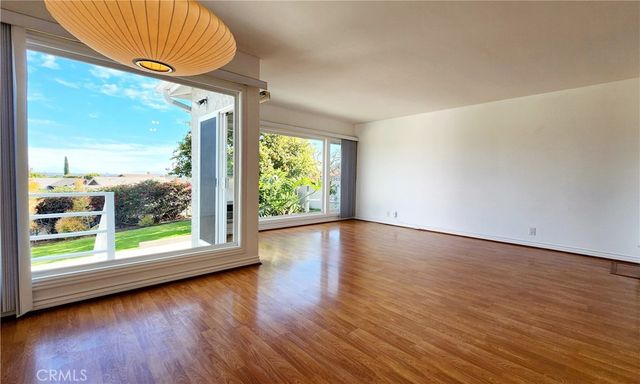 25714 Crest Road, Torrance, CA 90505