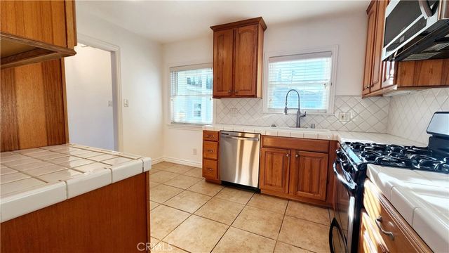 25714 Crest Road, Torrance, CA 90505