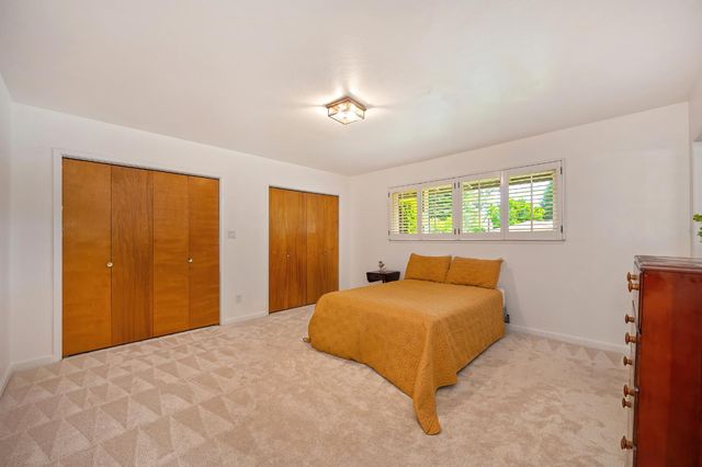 1451 McClaren Dr, Carmichael, CA 95608