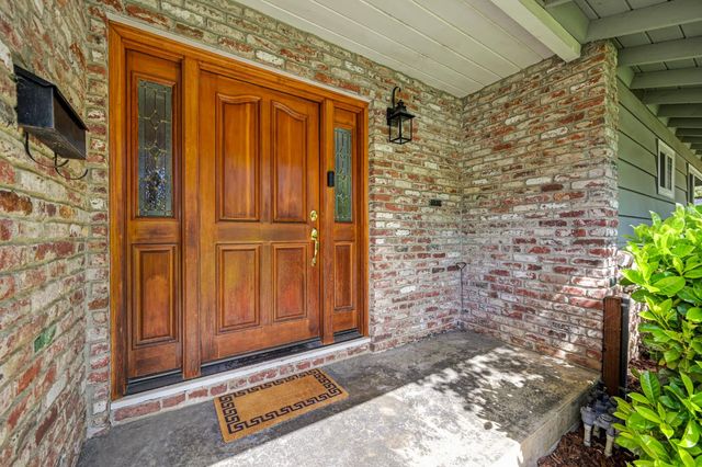 1451 McClaren Dr, Carmichael, CA 95608