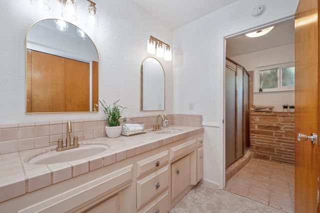 1451 McClaren Dr, Carmichael, CA 95608