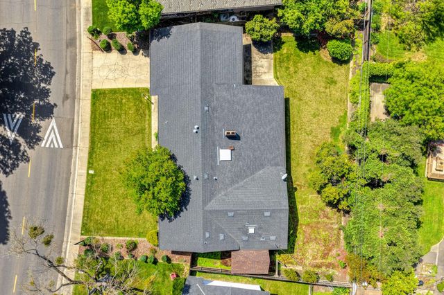 1451 McClaren Dr, Carmichael, CA 95608