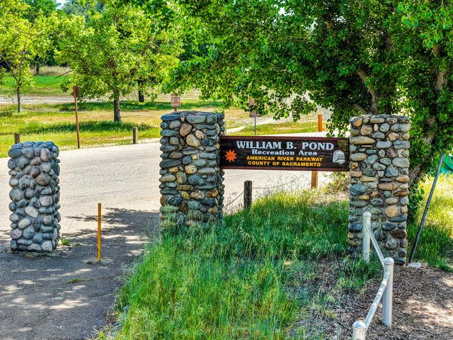 1451 McClaren Dr, Carmichael, CA 95608