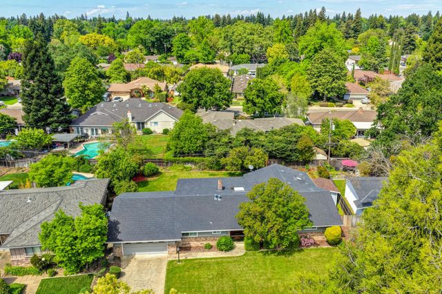 1451 McClaren Dr, Carmichael, CA 95608