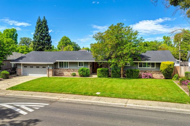 1451 McClaren Dr, Carmichael, CA 95608