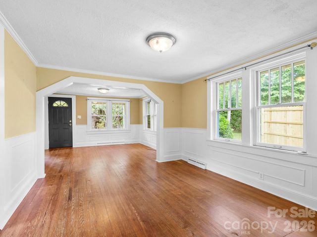25 Bailey Road, Candler, NC 28715