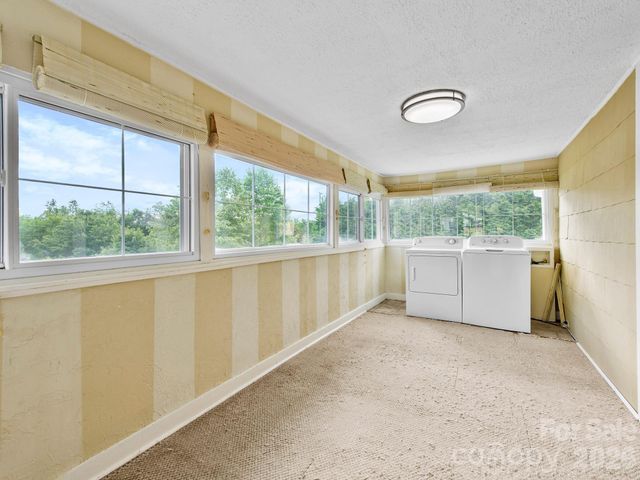 25 Bailey Road, Candler, NC 28715